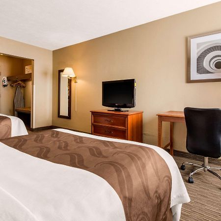 Quality Inn & Suites Нью-Касл Екстер'єр фото