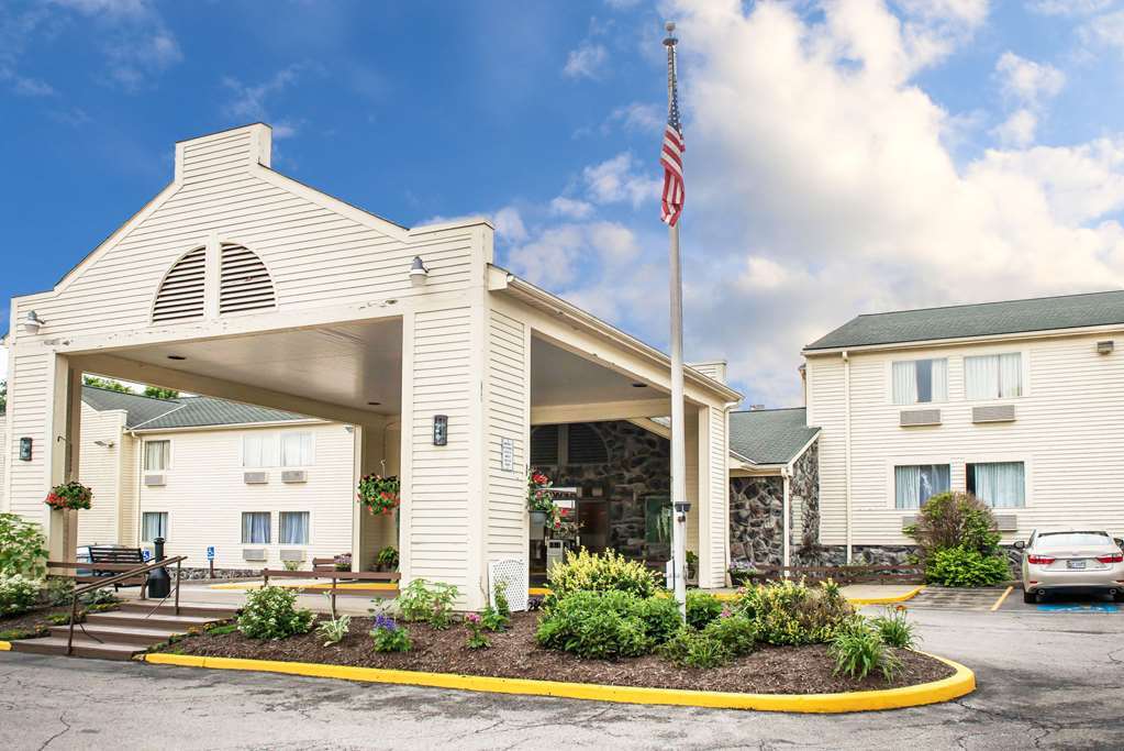 Quality Inn & Suites Нью-Касл Екстер'єр фото