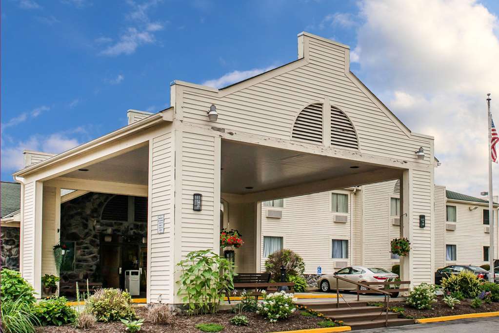 Quality Inn & Suites Нью-Касл Екстер'єр фото